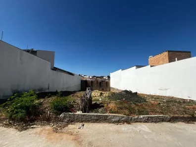 Lote/Terreno à venda, 300m² no Jardim Aquárius, Marília
