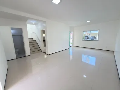 Casa de Condomínio com 3 Quartos à venda, 210m² no Turu, São Luís