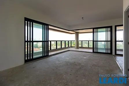 Apartamento com 3 Quartos à venda, 142m² no Pinheiros, São Paulo