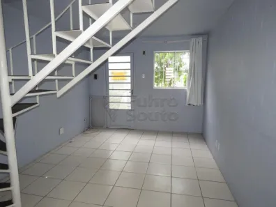 Casa de Condomínio com 2 Quartos para alugar, 43m² no Areal, Pelotas