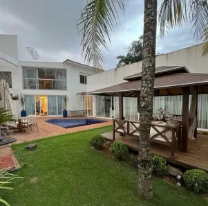 Sobrado com 3 Quartos à venda, 458m² no Morada da Colina, Uberlândia
