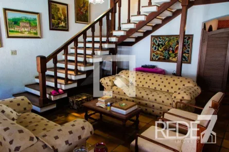 Casa com 4 Quartos à venda, 1243m² no Vila Brandina, Campinas