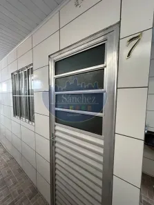 Casa com 1 Quarto para alugar, 98m² no Jardim Aracaré, Itaquaquecetuba
