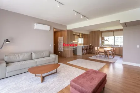 Apartamento com 3 Quartos para alugar, 154m² no Três Figueiras, Porto Alegre