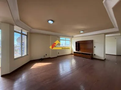 Apartamento com 4 Quartos para alugar, 209m² no Centro, Divinópolis
