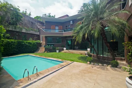 Sobrado com 3 Quartos à venda, 595m² no Jardim Guedala, São Paulo