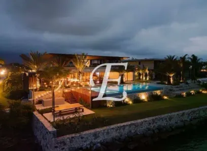 Casa com 8 Quartos à venda, 1300m² no Bracuí (Cunhambebe), Angra dos Reis
