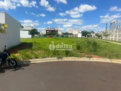 Lote/Terreno à venda, 341m² no Grand Ville, Uberlândia