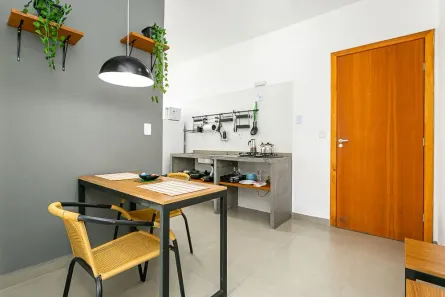 Apartamento com 1 Quarto para alugar, 50m² no Lagoa da Conceição, Florianópolis