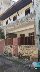 Sobrado com 5 Quartos à venda, 240m² no Itapuã, Salvador