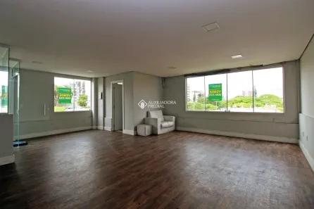 Imóvel Comercial com 4 Quartos à venda, 320m² no Jardim Lindóia, Porto Alegre