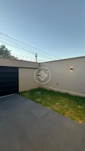 Casa com 2 Quartos à venda, 79m² no Residencial Santa Fé I, Goiânia