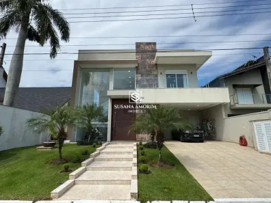 Casa de Condomínio com 5 Quartos à venda, 480m² no Jardim Acapulco, Guarujá