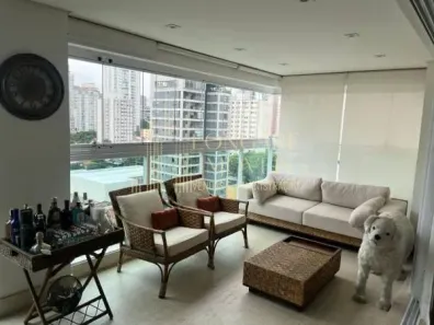 Apartamento com 4 Quartos para venda ou aluguel, 210m² no Vila Olímpia, São Paulo