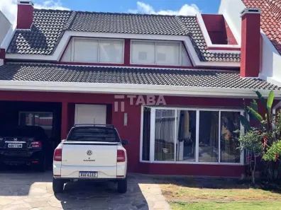 Casa de Condomínio com 3 Quartos à venda, 240m² no Uberaba, Curitiba