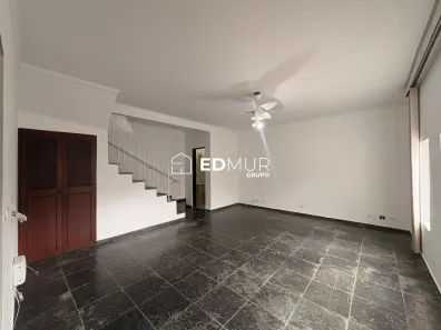 Sobrado com 3 Quartos à venda, 149m² no Vila Scarpelli, Santo André