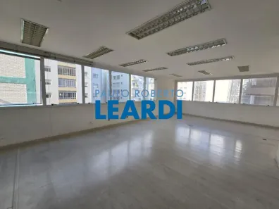 Sala Comercial para alugar, 205m² no Cerqueira César, São Paulo