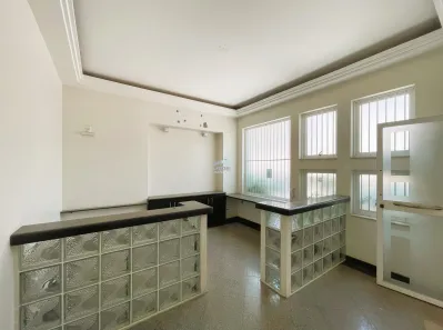 Imóvel Comercial à venda, 344m² no Cambuí, Campinas