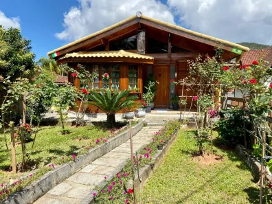 Casa de Condomínio com 5 Quartos à venda, 160m² no Quitandinha, Petrópolis
