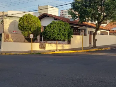 Casa com 3 Quartos à venda, 265m² no Vila Nova Cidade Universitária, Bauru