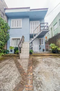 Casa com 3 Quartos à venda, 201m² no Passo da Areia, Porto Alegre