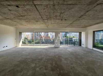 Apartamento com 3 Quartos à venda, 226m² no Vila Olímpia, São Paulo