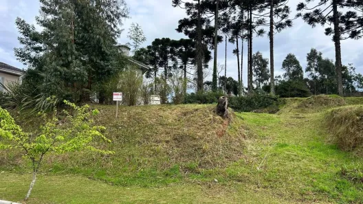 Lote/Terreno à venda, 600m² no Pórtico, Gramado