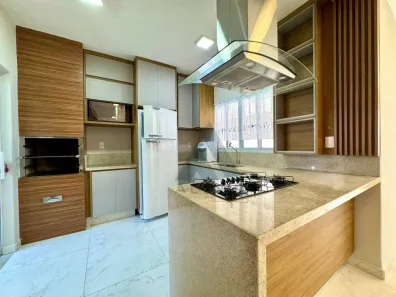 Casa com 3 Quartos à venda, 138m² no Vila Rosa, Itapetininga