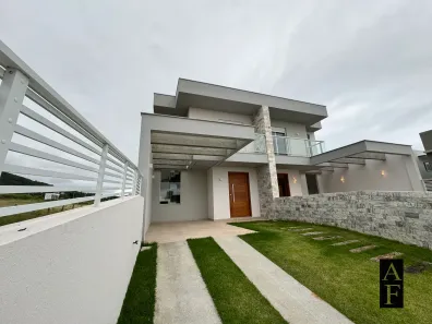 Sobrado com 3 Quartos à venda, 149m² no , Garopaba