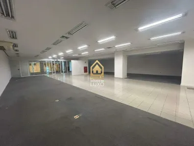 Ponto Comercial para alugar, 484m² no Funcionários, Belo Horizonte