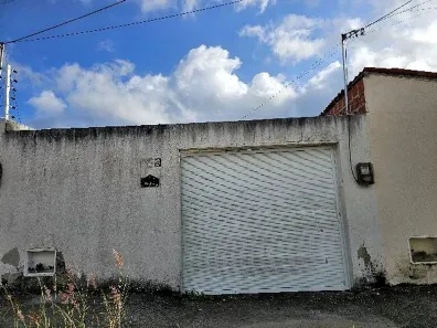 Casa com 2 Quartos à venda, 72m² no Catolé, Horizonte