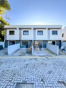 Casa de Condomínio com 2 Quartos à venda, 60m² no Oriço, Gravataí