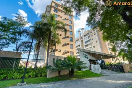 Apartamento com 2 Quartos para alugar, 70m² no Rebouças, Curitiba
