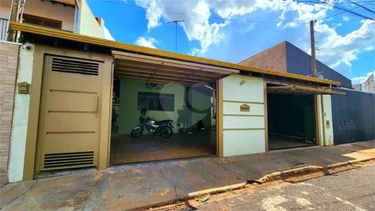 Casa com 3 Quartos à venda, 239m² no Parque Residencial Vale do Sol, Araraquara
