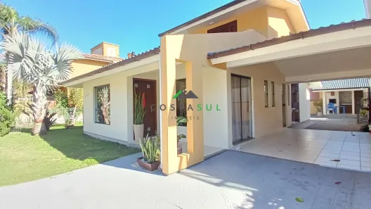 Casa com 3 Quartos à venda, 160m² no Jardim Panorâmico, Garopaba