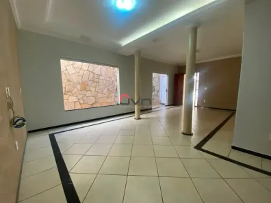 Casa com 4 Quartos à venda, 155m² no Santa Luzia, Uberlândia