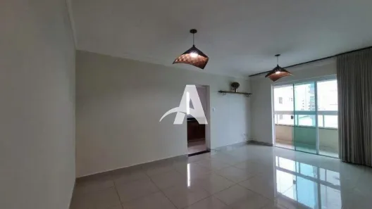 Apartamento com 3 Quartos para alugar, 90m² no Santa Mônica, Uberlândia
