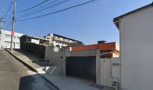 Casa com 3 Quartos à venda, 150m² no Califórnia, Belo Horizonte