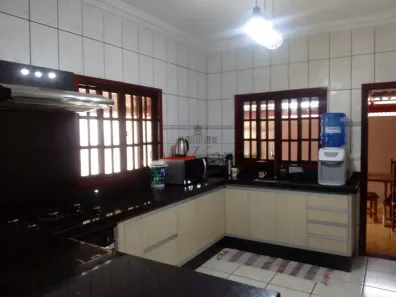Casa com 3 Quartos à venda, 250m² no Alto da Ponte, São José dos Campos