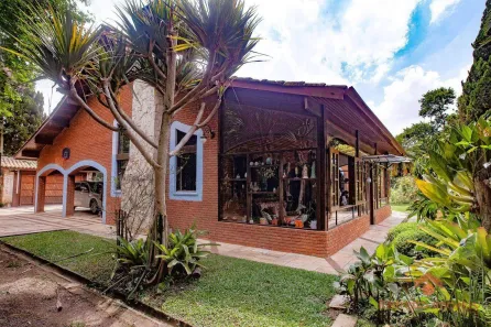 Casa de Condomínio com 3 Quartos para alugar, 422m² no Pousada dos Bandeirantes, Carapicuíba