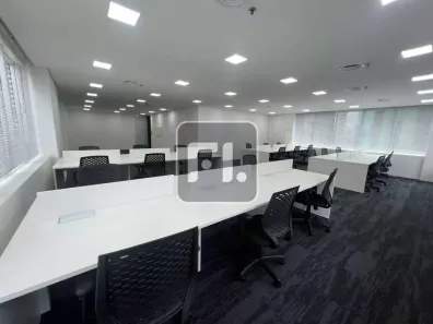 Sala Comercial à venda, 153m² no Cidade Monções, São Paulo