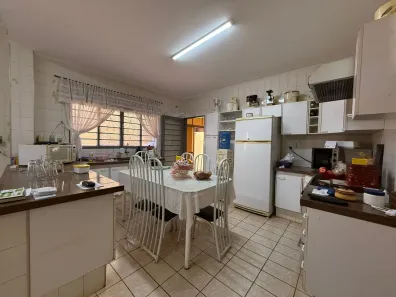 Sobrado com 3 Quartos para venda ou aluguel, 402m² no Jardim Aclimação, São José do Rio Preto