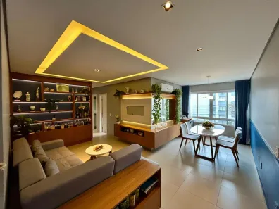Apartamento com 2 Quartos à venda, 98m² no Vila Ipiranga, Porto Alegre