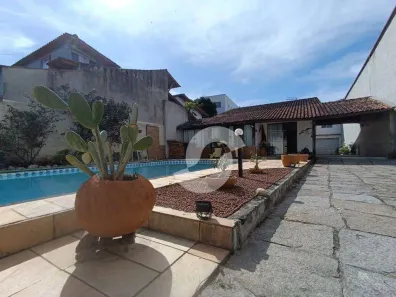 Casa com 3 Quartos à venda, 180m² no Itaipu, Niterói
