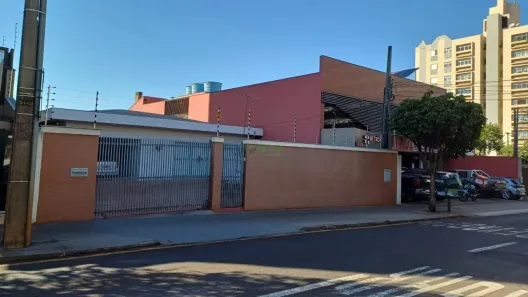 Imóvel Comercial à venda, 323m² no Centro, Londrina
