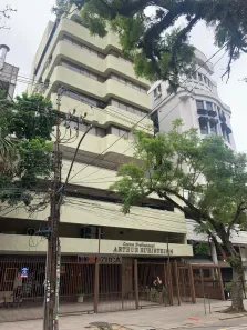 Sala Comercial à venda, 43m² no Bom Fim, Porto Alegre