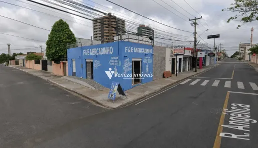 Ponto Comercial com 6 Quartos à venda, 325m² no Jóquei, Teresina