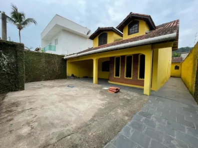 Casa com 3 Quartos à venda, 244m² no Balneário Praia do Pernambuco, Guarujá