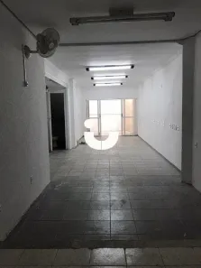 Casa com 3 Quartos para alugar, 300m² no Centro, Sorocaba