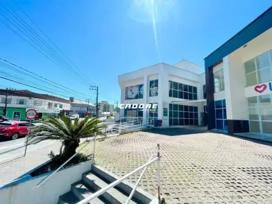 Sala Comercial para alugar, 543m² no Garcia, Blumenau